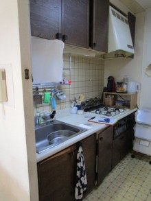 クリナップ　ラクエラでカフェ風キッチンに